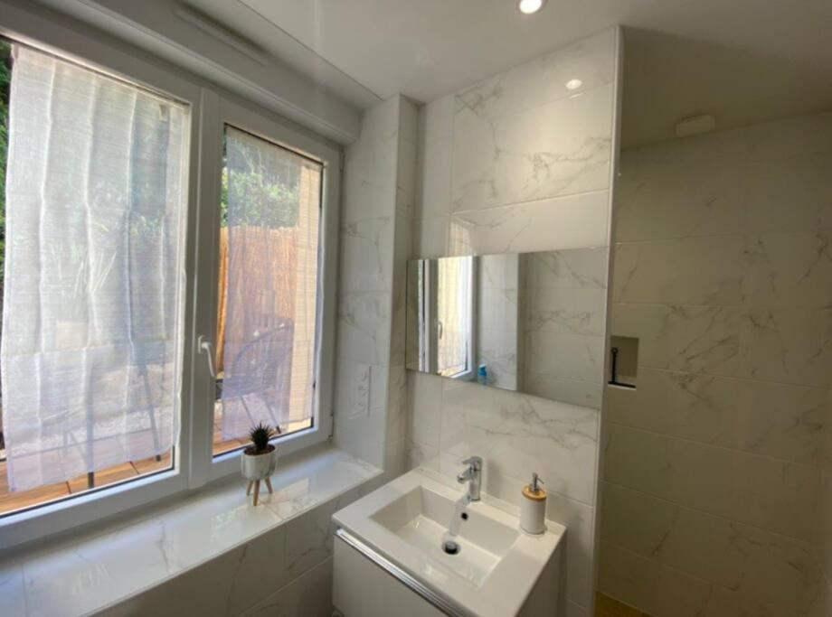 Appartement Avec Terrasse Quimper Dış mekan fotoğraf